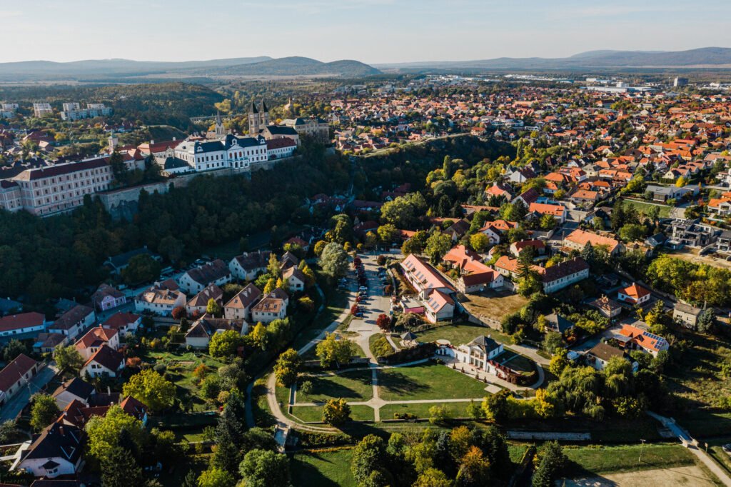 Vidéki Magyar Városok Fejlesztési Hírei 2025-ben Vidéki Magyar Városok Fejlesztési Hírei 2025-ben