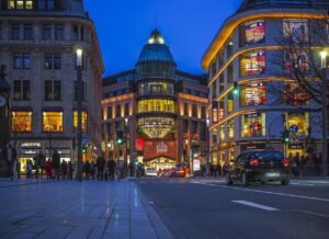 Utazz olcsóbban, élményekkel telve – 8 kipróbált tipp, amivel pénzt takaríthatsz meg 2025-ben