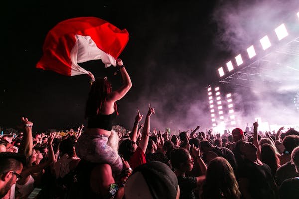Nyári Zenei Fesztiválok Magyarországon 2025: A Szabadság Szigetétől a Balatoni Élményekig Nyári Zenei Fesztiválok Magyarországon 2025: A Szabadság Szigetétől a Balatoni Élményekig