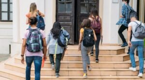 A 2025/26-os tanév rendje – szünetek, félévzárás, témahetek és érettségi dátumok