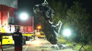 Vizsgálat indult a Tesla ajtókilincsei miatt: mit kell tudni?