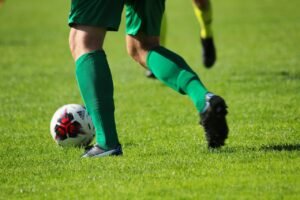 Újabb magyar tehetség tért haza: Michael Okeke a Puskás Akadémiához igazolt