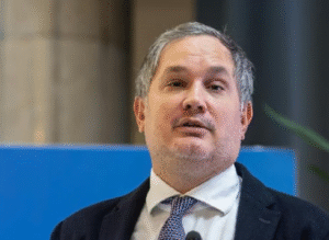 Adóemelést és magasabb hiánycélt jelentett be Nagy Márton