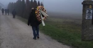 Eltemették a Morrison’s 2-ben elhunyt fiatal férfit – családja és barátai búcsúztak Gábortól