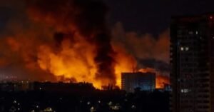 Dróntámadás érte az oroszországi Szaratov olajfinomítóját – videók mutatják a károkat